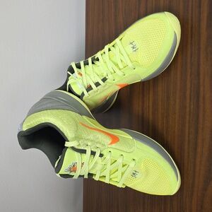 Nike Ja 2 "Twelve Time" Men's Sz 11.5 Lemon Twist/Total Orange  FD7328 701